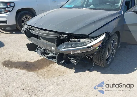 2024 Hyundai Elantra Limited из США, поврежденный, VIN KMHLP4DGXRU831420